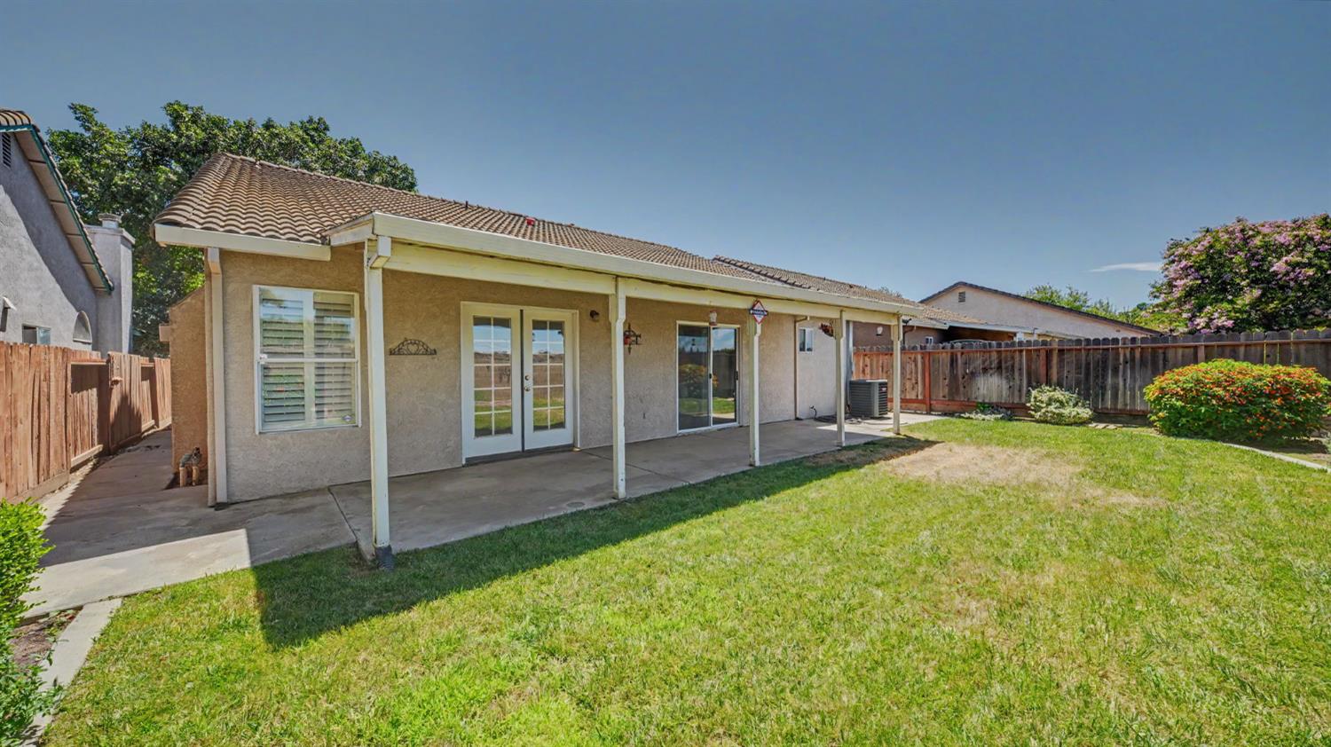 2817 Mozart Dr, Modesto, CA 95358