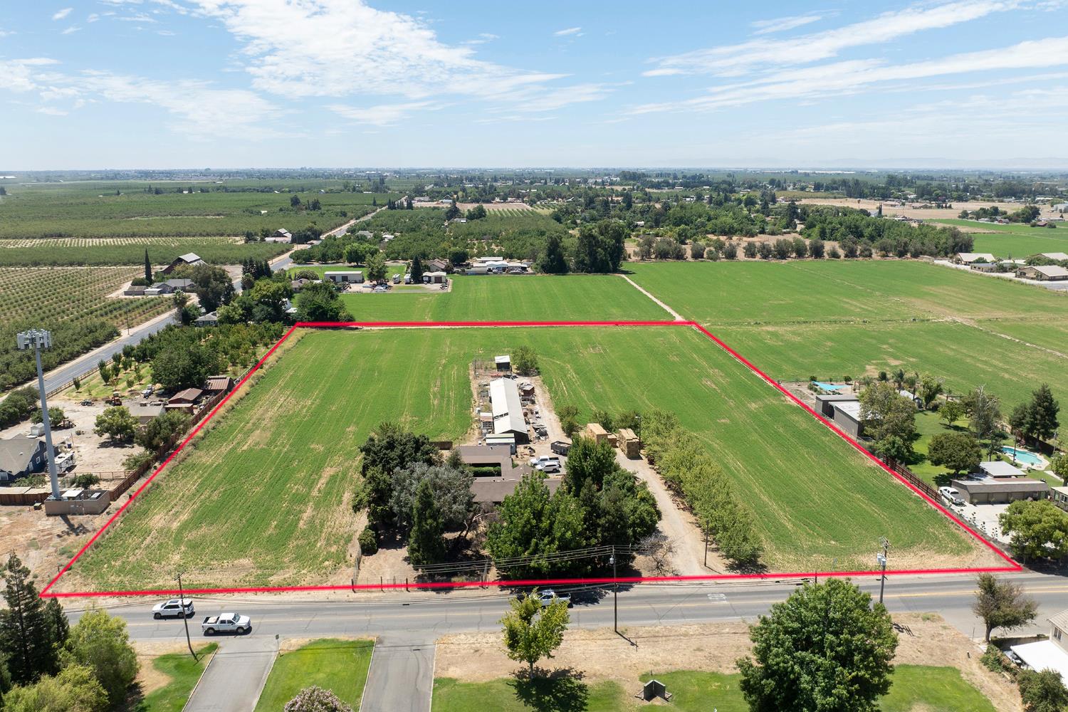 3924 E Whitmore, Ceres, CA 95307