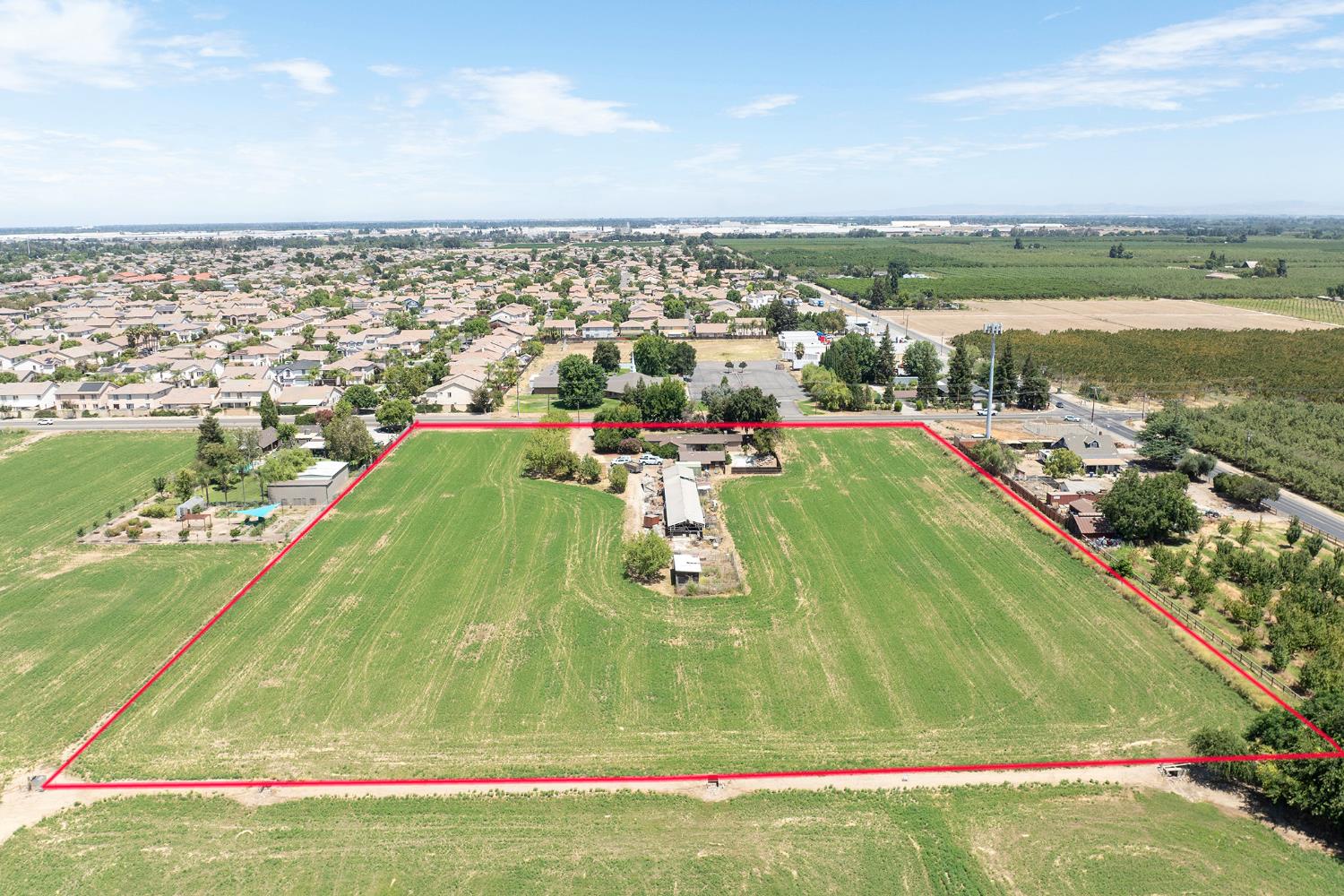 3924 E Whitmore, Ceres, CA 95307