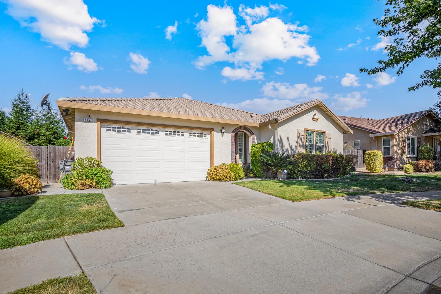 4861 Langley Way, Merced, CA 95348