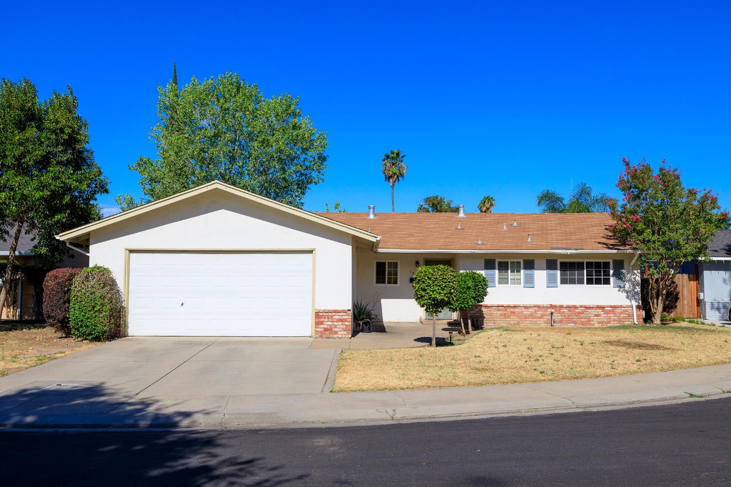 1813 Butternut Ct, Modesto, CA 95355