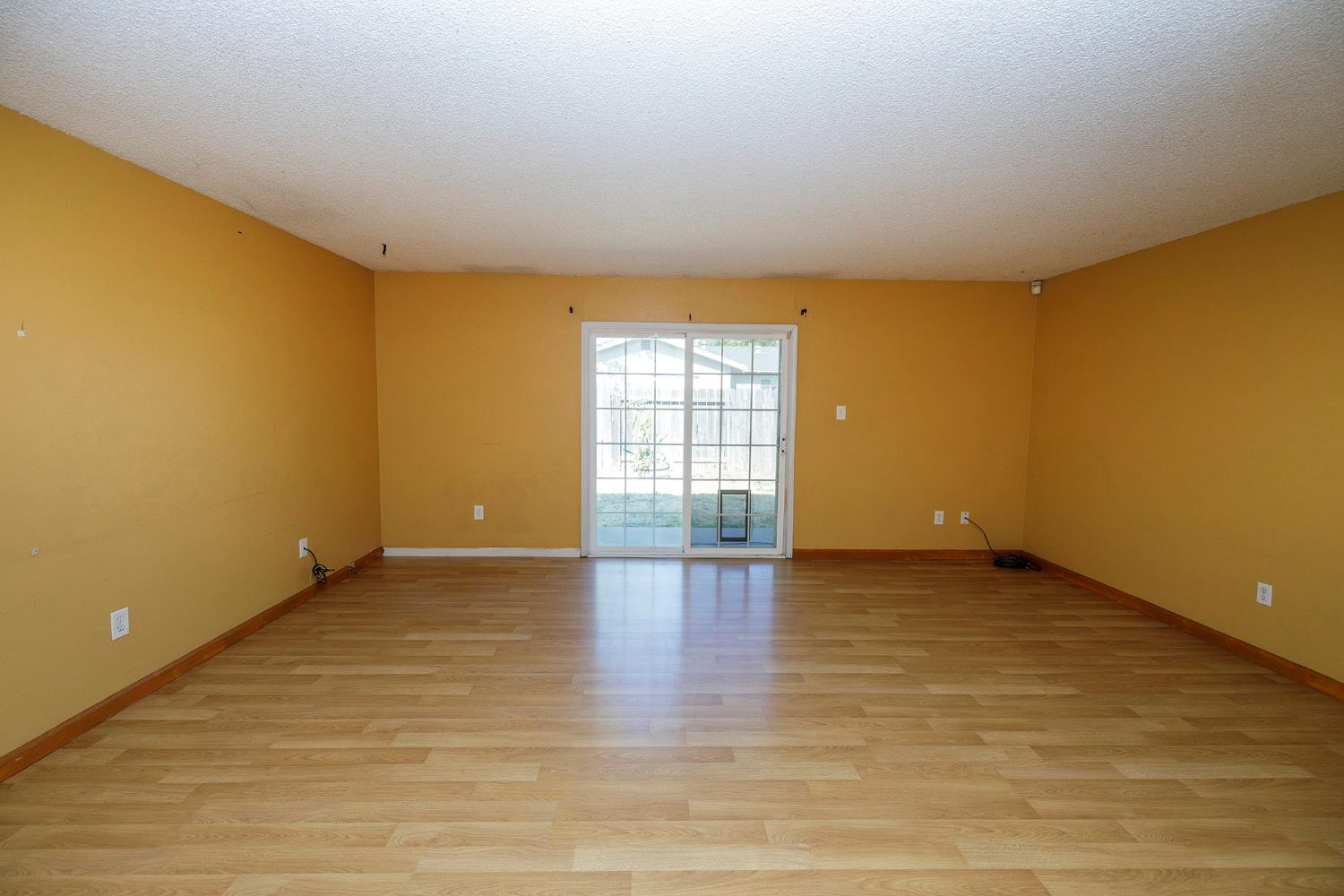 1813 Butternut Ct, Modesto, CA 95355
