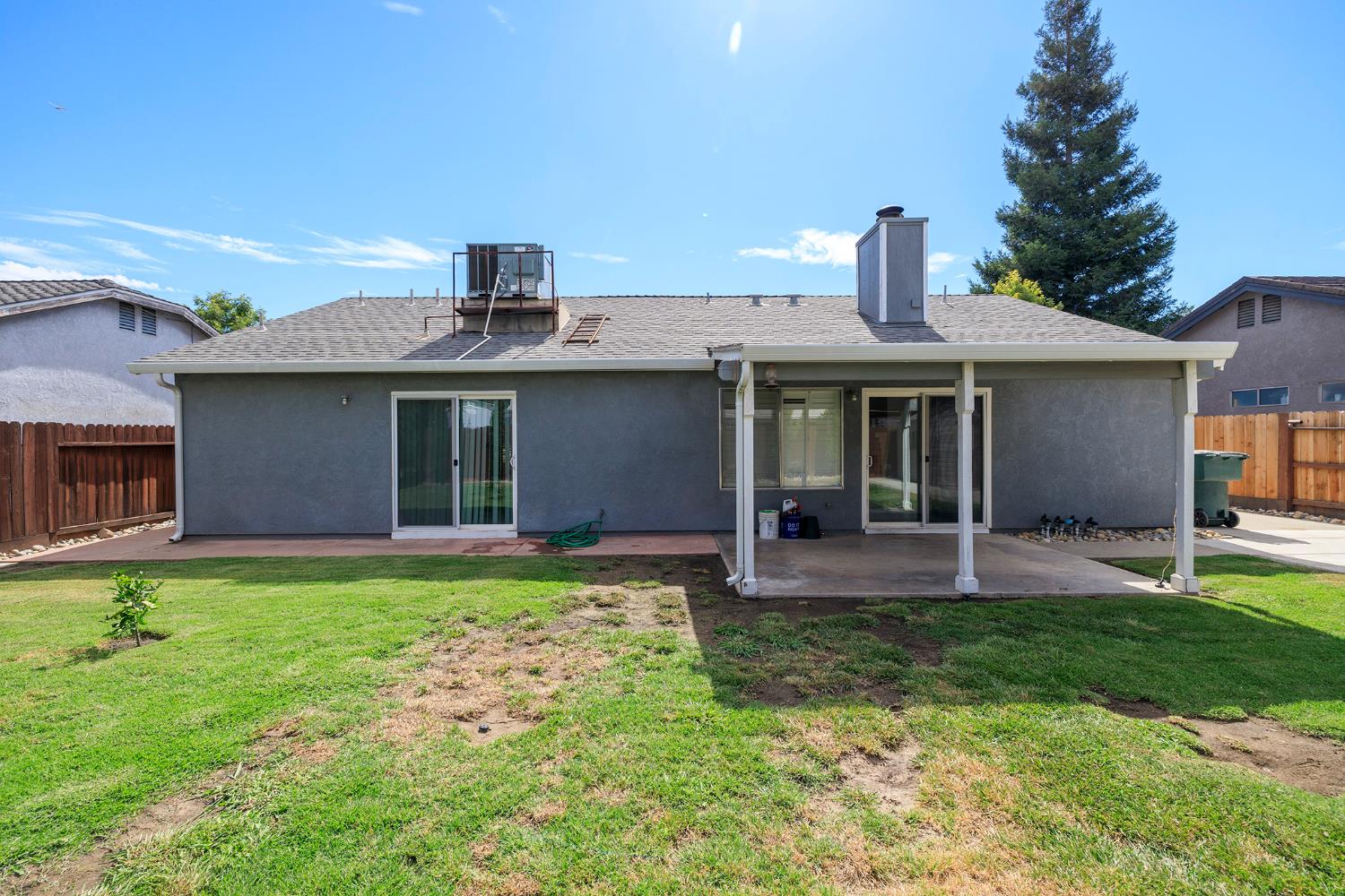 2017 Star Oak Ave, Modesto, CA 95355