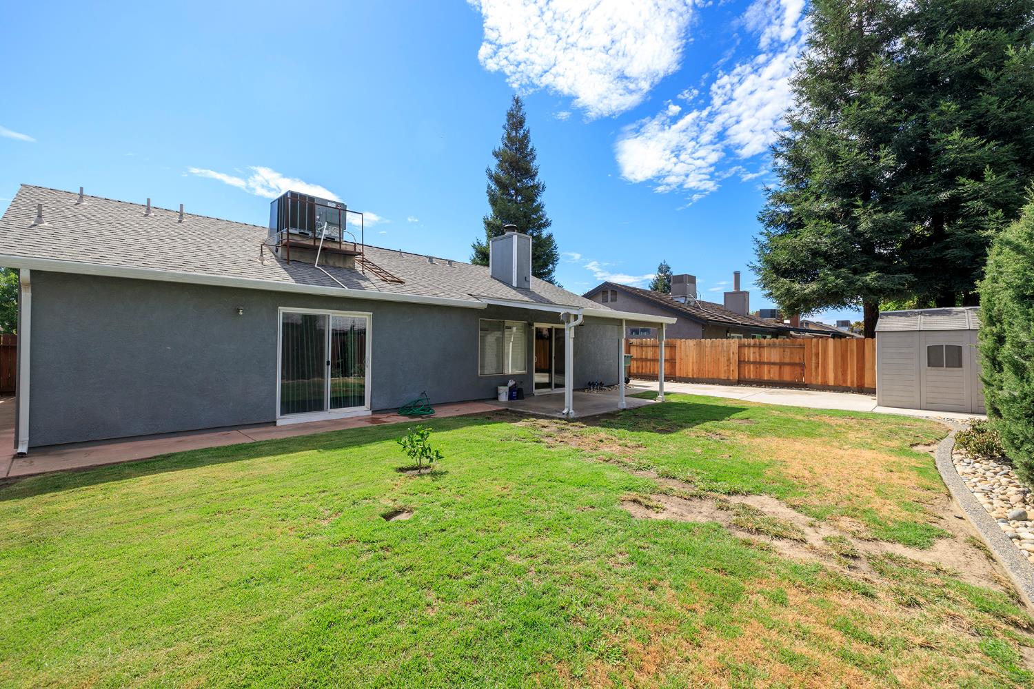 2017 Star Oak Ave, Modesto, CA 95355