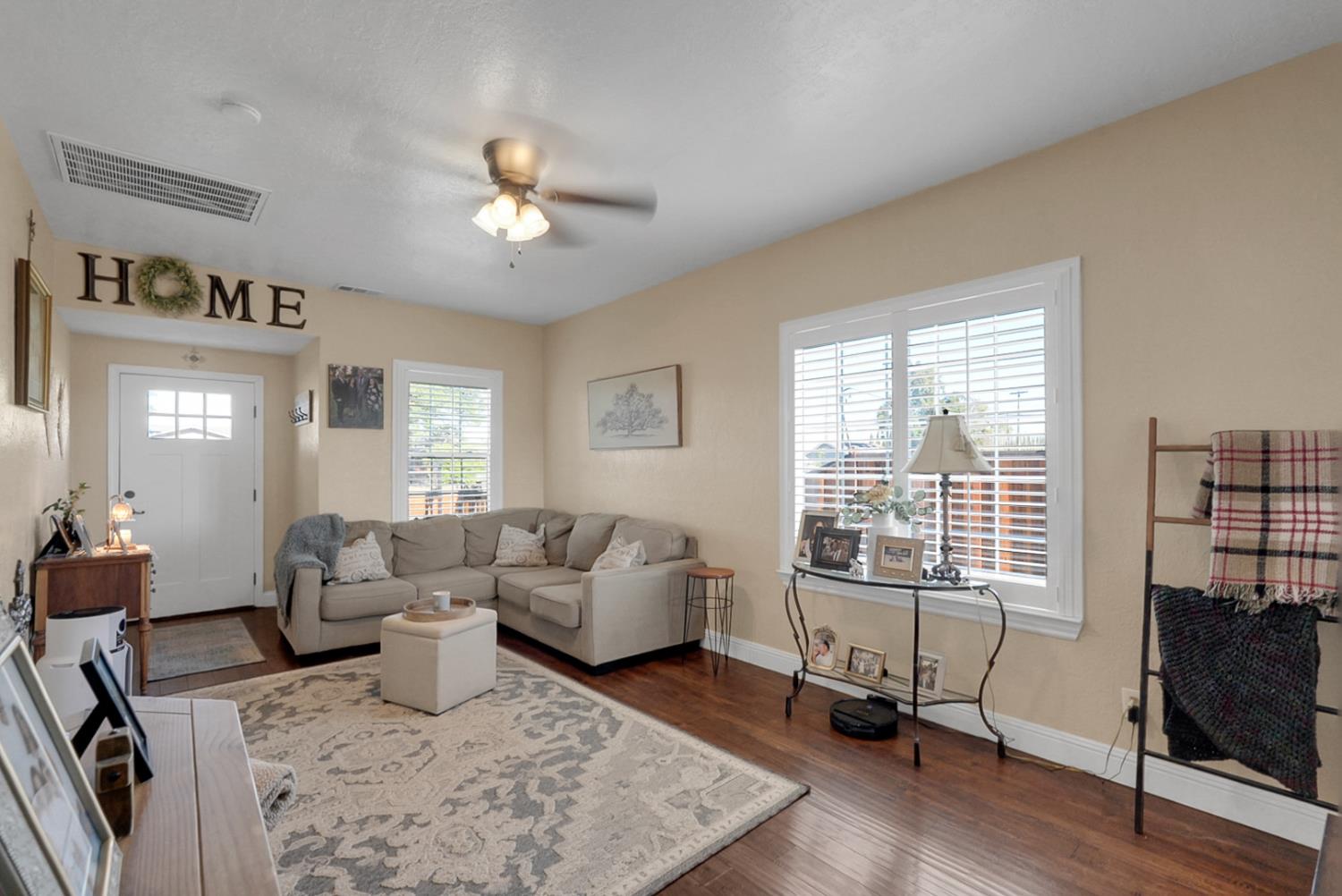 609 E Keyes Rd, Ceres, CA 95307
