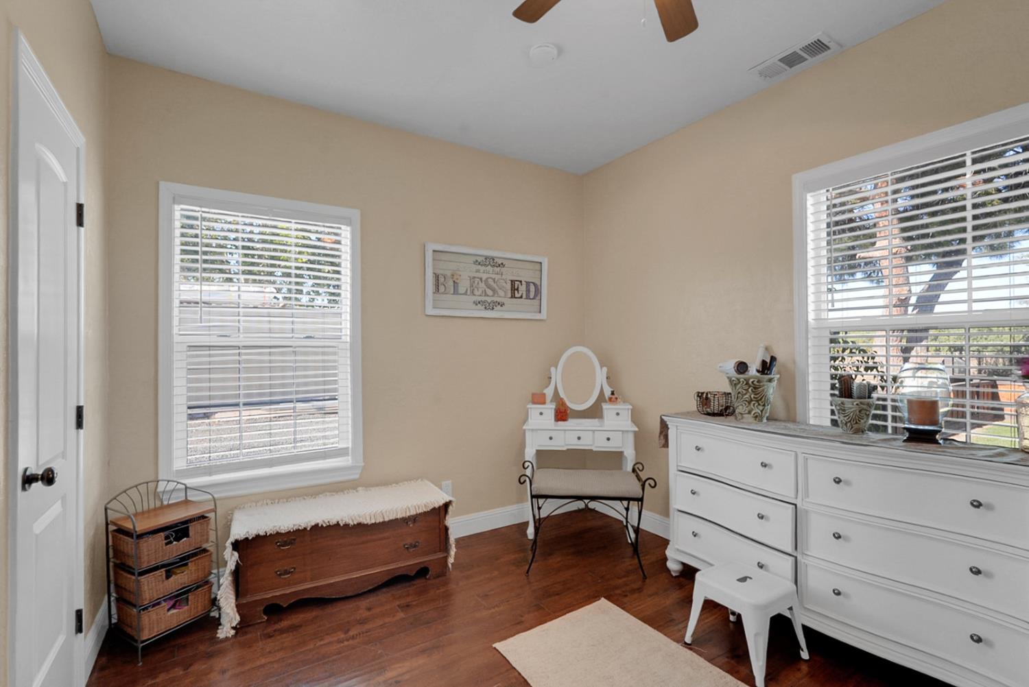 609 E Keyes Rd, Ceres, CA 95307