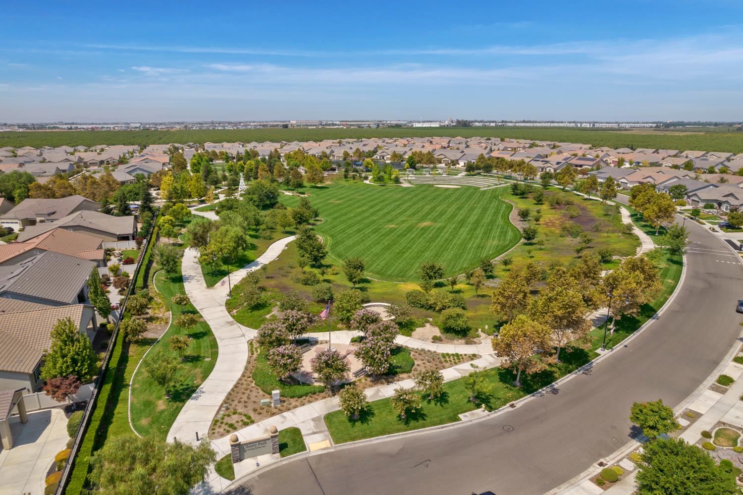 2314 Shadow Berry Dr, Manteca, CA 95336
