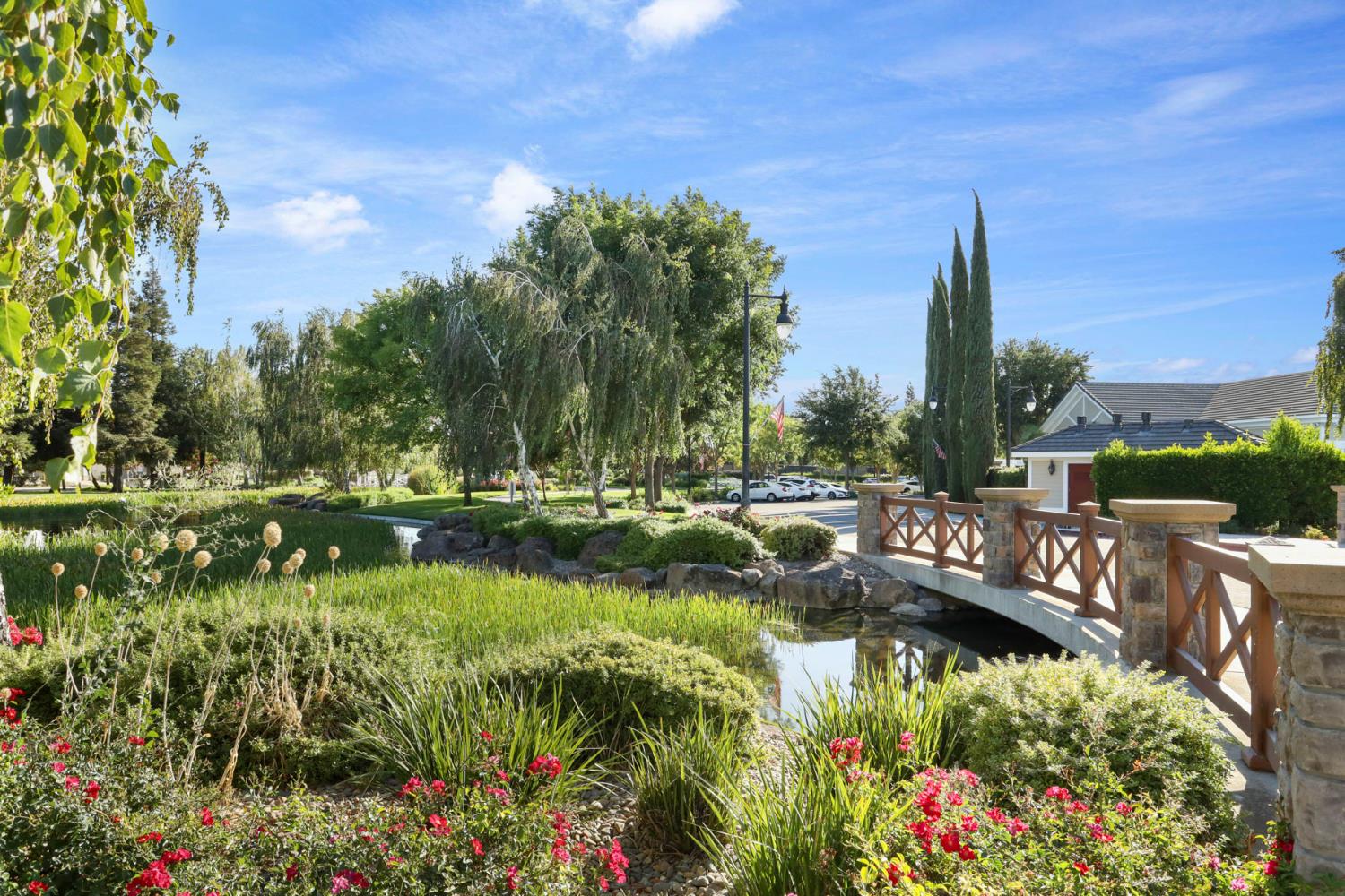 2314 Shadow Berry Dr, Manteca, CA 95336