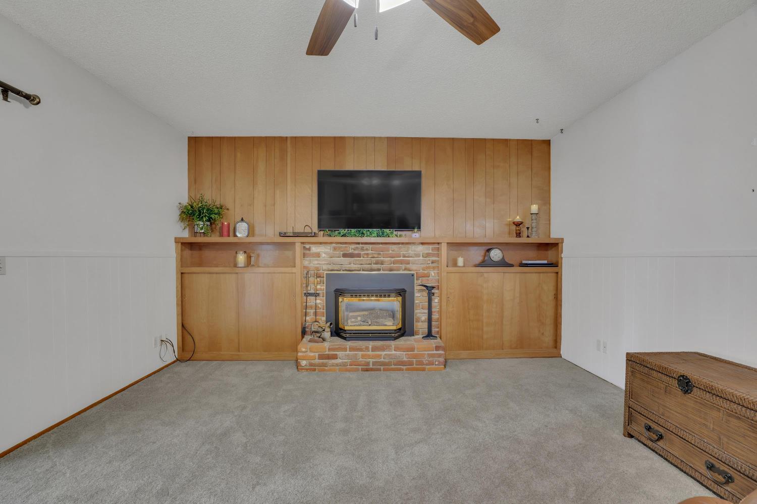 1125 Linn Ct, Turlock, CA 95380