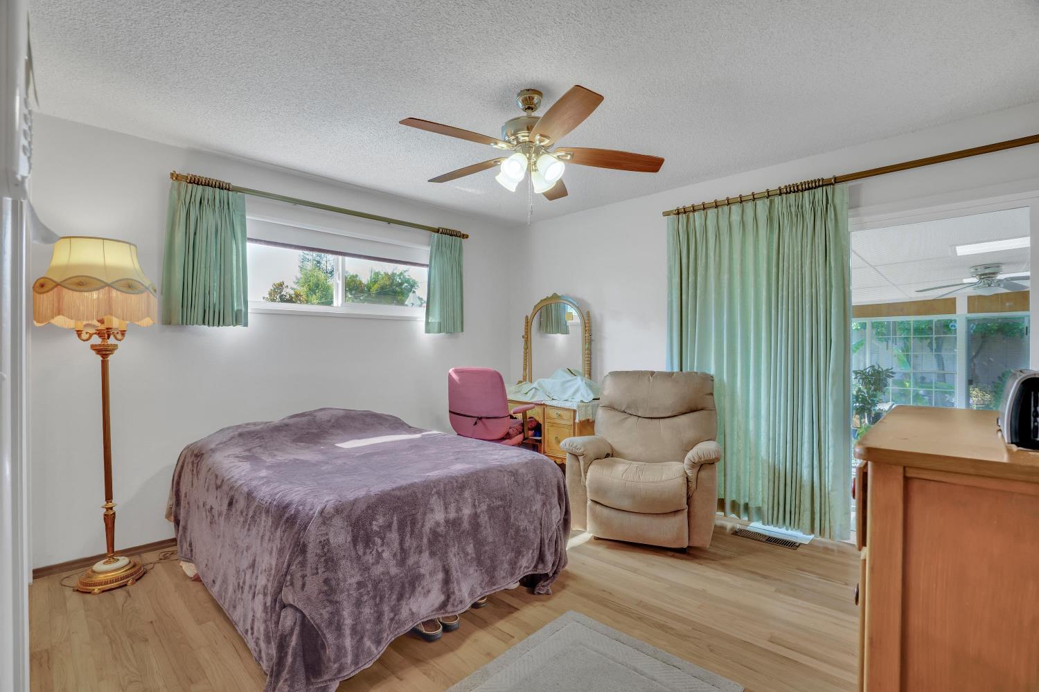 1125 Linn Ct, Turlock, CA 95380