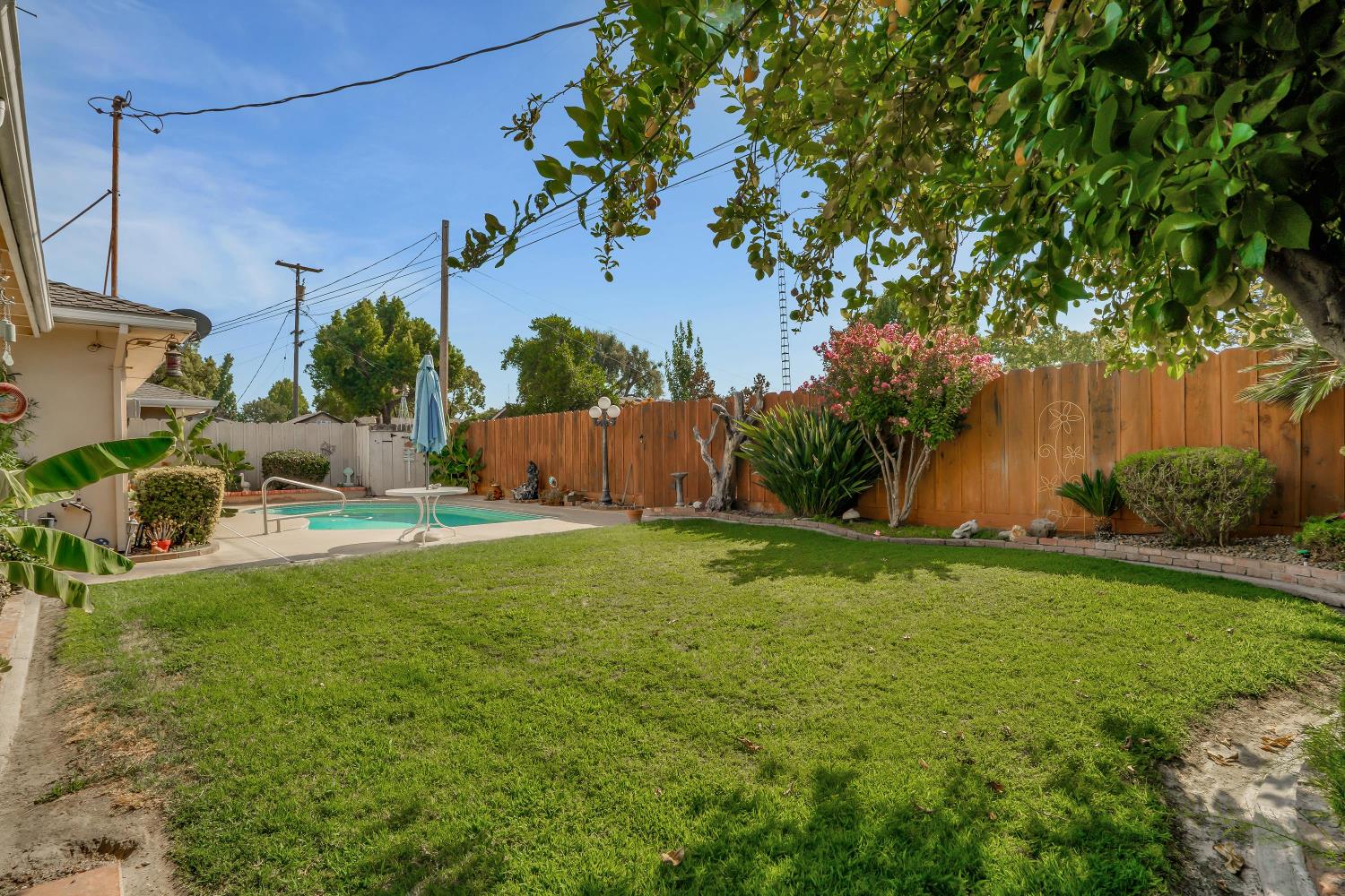 1125 Linn Ct, Turlock, CA 95380