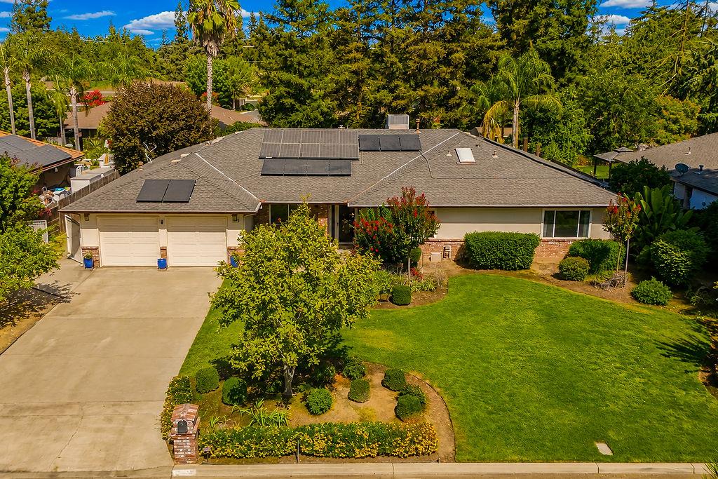 6308 N Lead Ave, Fresno, CA 93711
