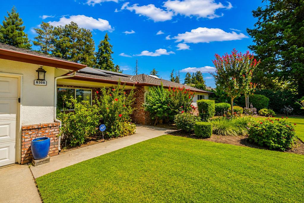 6308 N Lead Ave, Fresno, CA 93711
