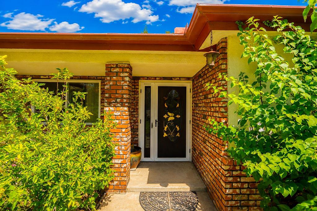 6308 N Lead Ave, Fresno, CA 93711