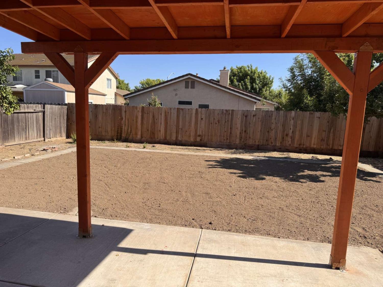 2020 Hickory Ct, Modesto, CA 95356