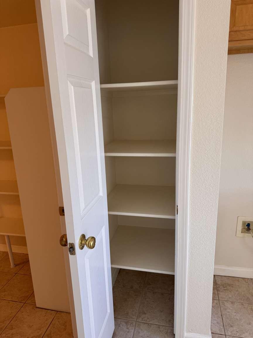 2020 Hickory Ct, Modesto, CA 95356