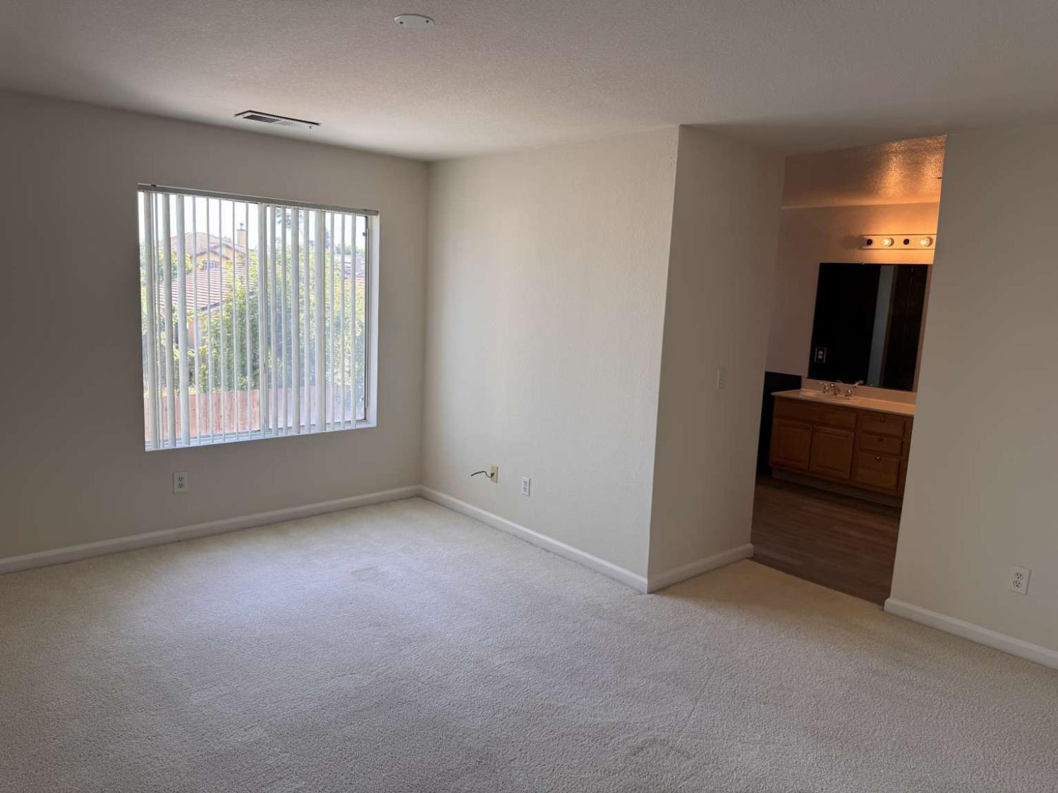 2020 Hickory Ct, Modesto, CA 95356