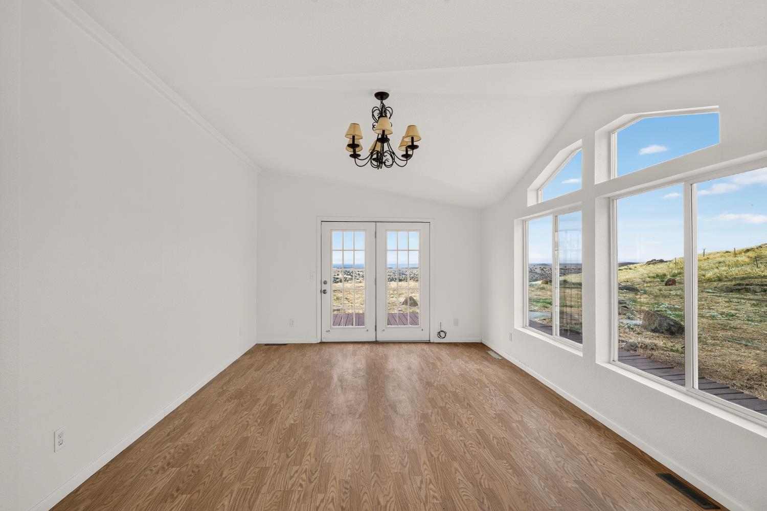 5102 Indian Gulch, Catheys Valley, CA 95306