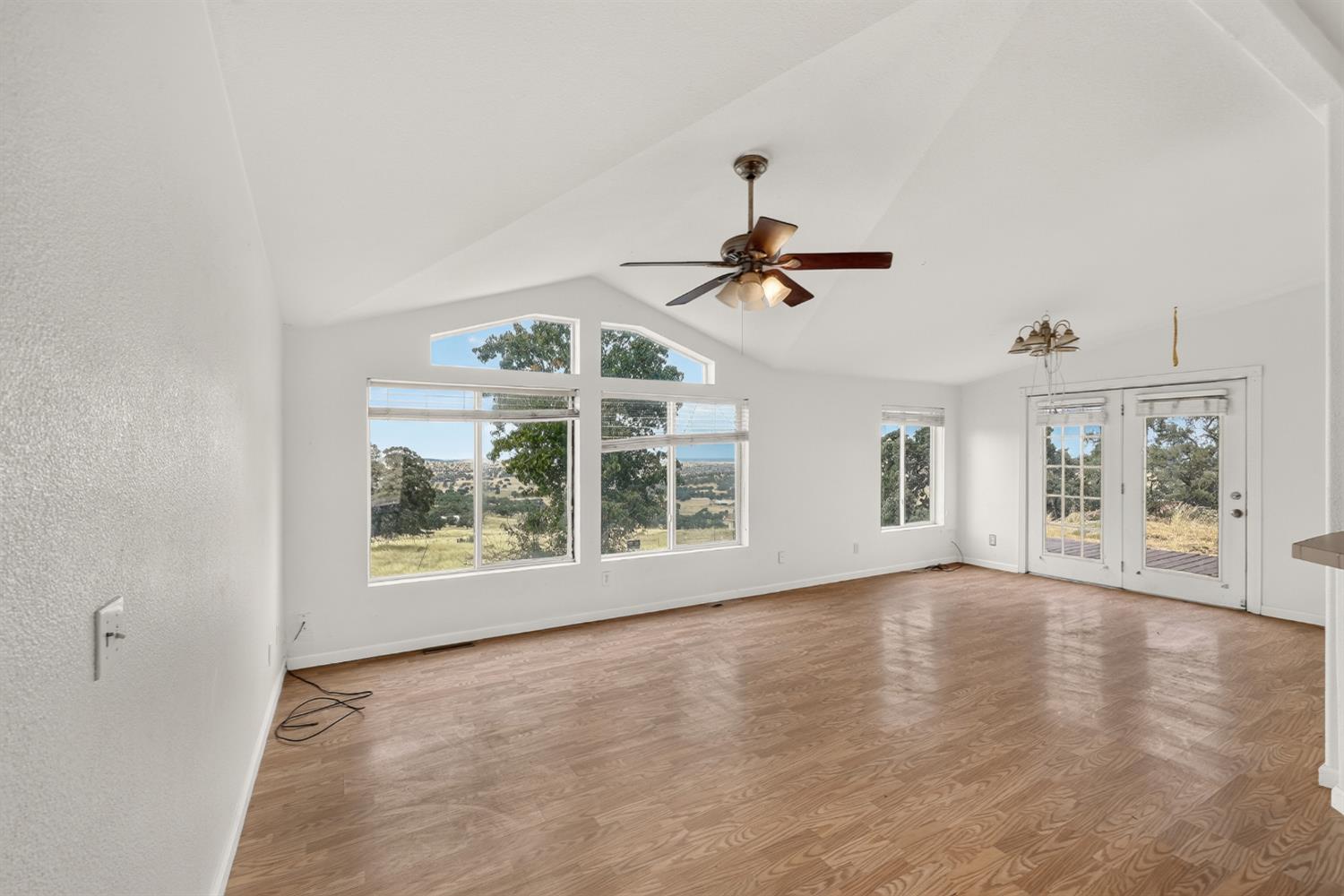 5102 Indian Gulch, Catheys Valley, CA 95306