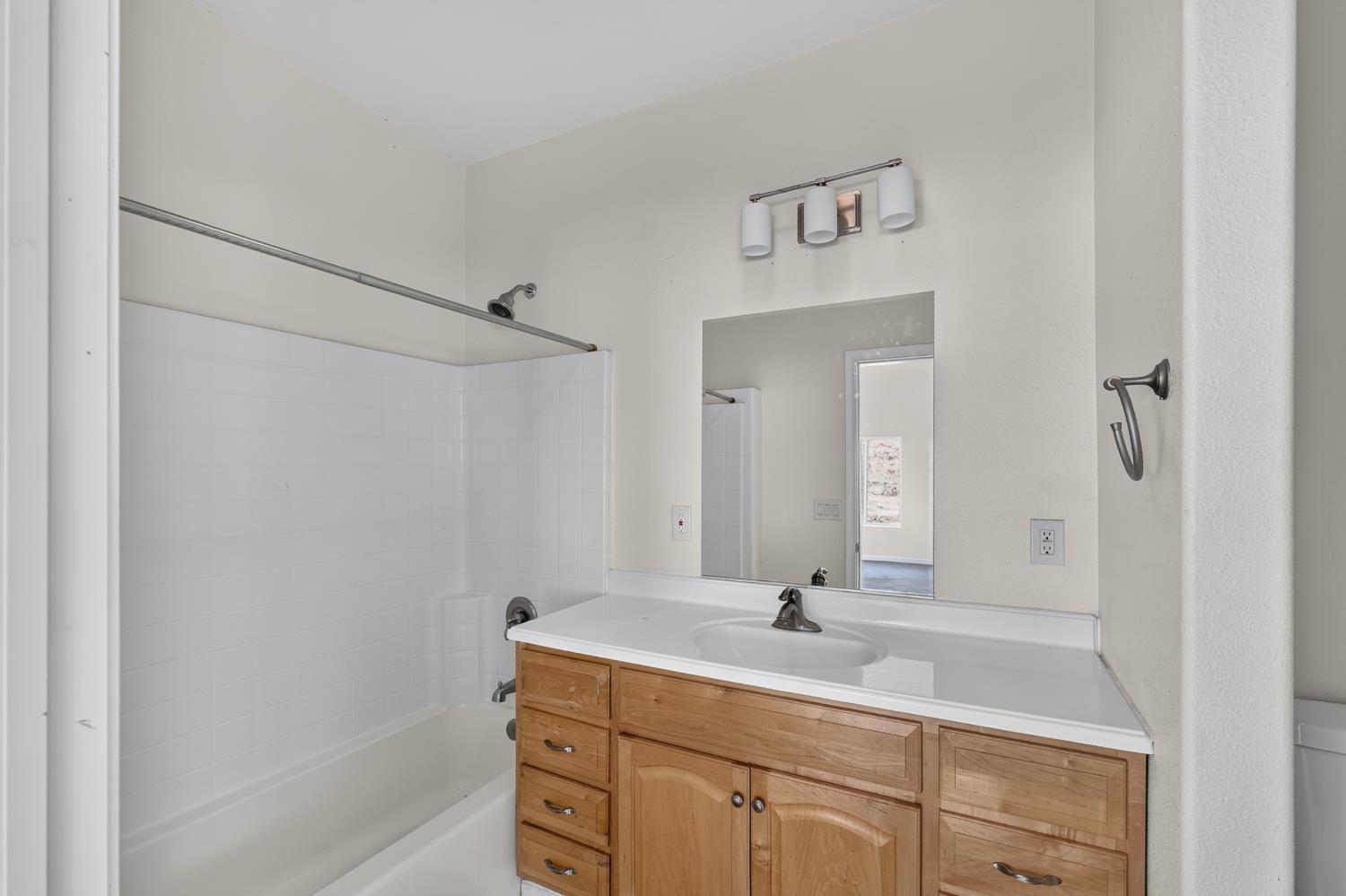 5102 Indian Gulch, Catheys Valley, CA 95306
