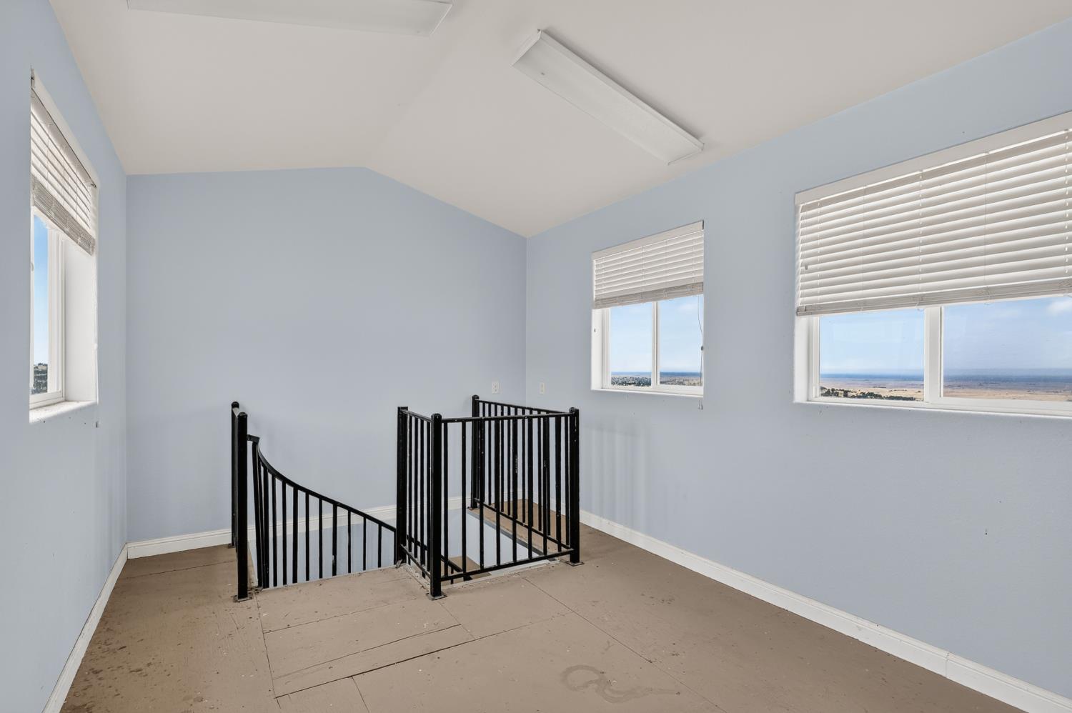 5102 Indian Gulch, Catheys Valley, CA 95306