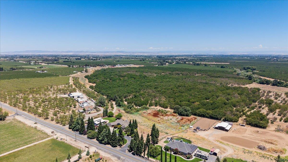 21992 21998 Mcbride Rd, Escalon, CA 95320