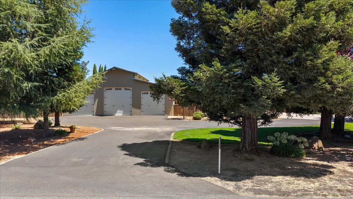 21992 21998 Mcbride Rd, Escalon, CA 95320