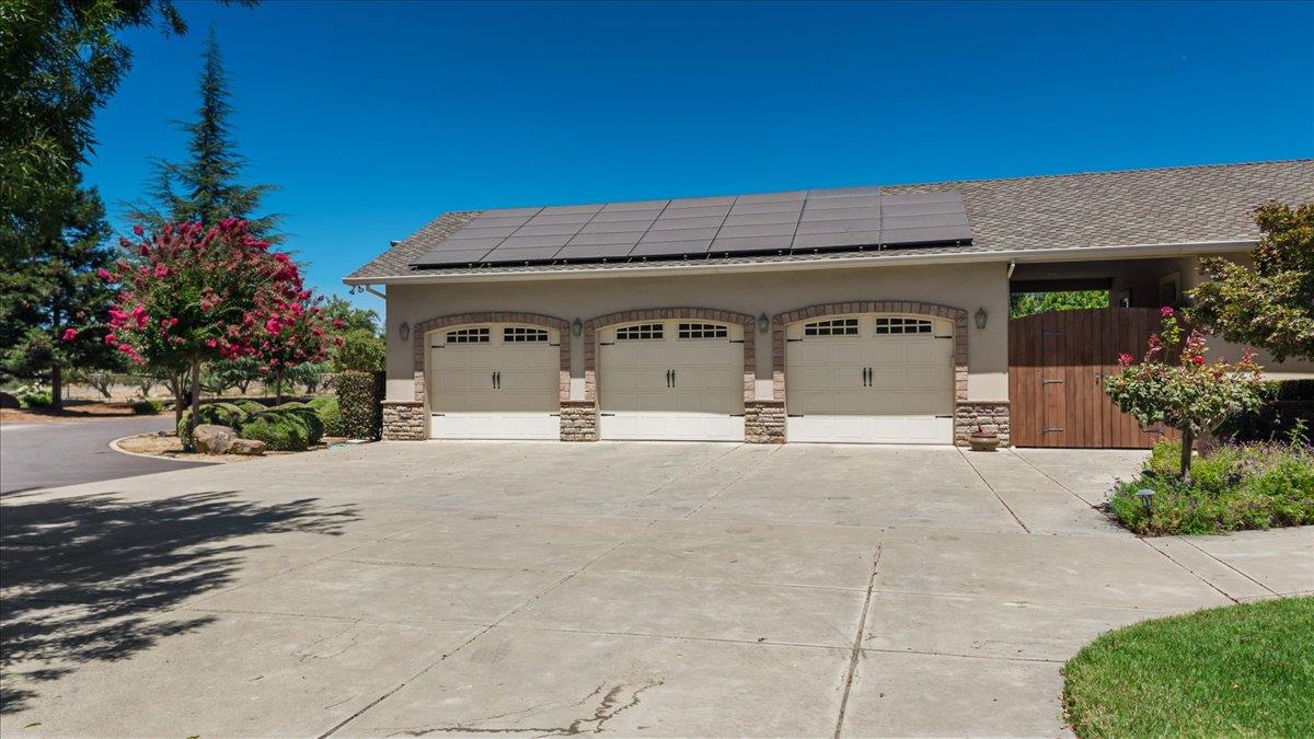 21992 21998 Mcbride Rd, Escalon, CA 95320