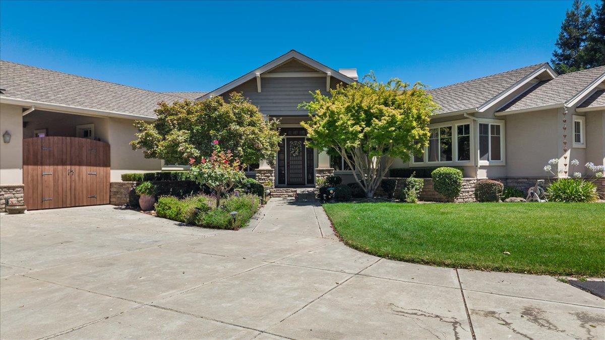 21992 21998 Mcbride Rd, Escalon, CA 95320