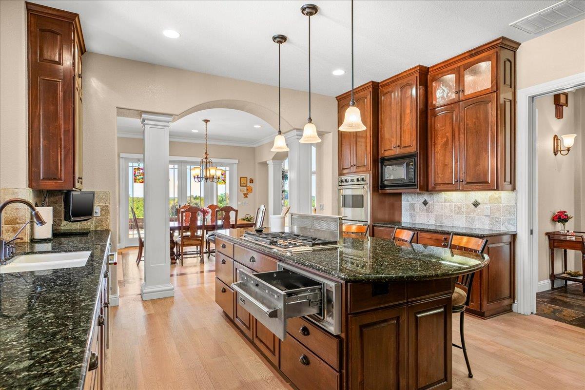 21992 21998 Mcbride Rd, Escalon, CA 95320