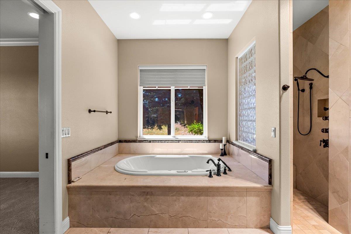 21992 21998 Mcbride Rd, Escalon, CA 95320