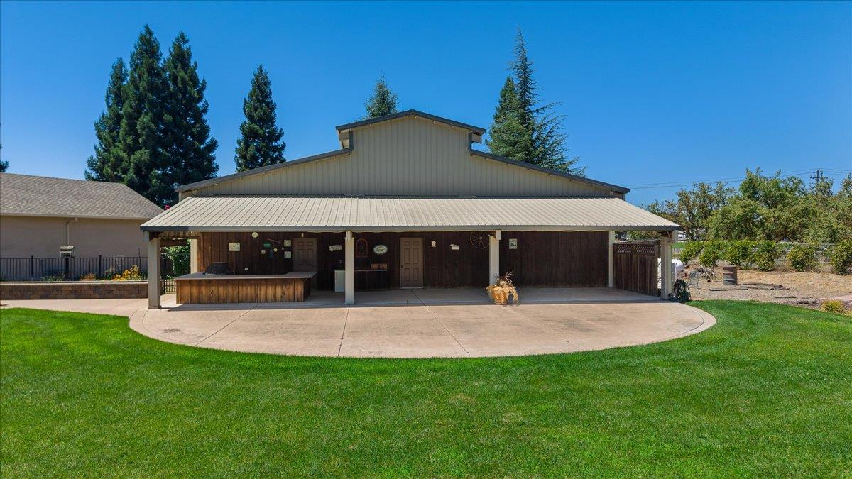 21992 21998 Mcbride Rd, Escalon, CA 95320
