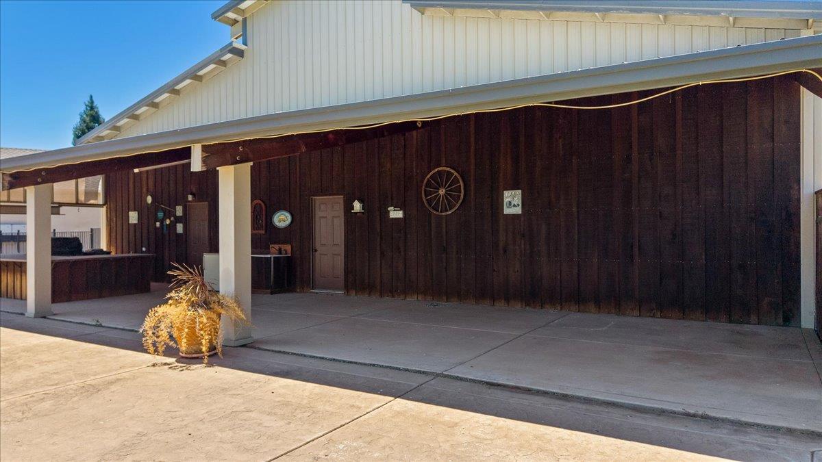 21992 21998 Mcbride Rd, Escalon, CA 95320