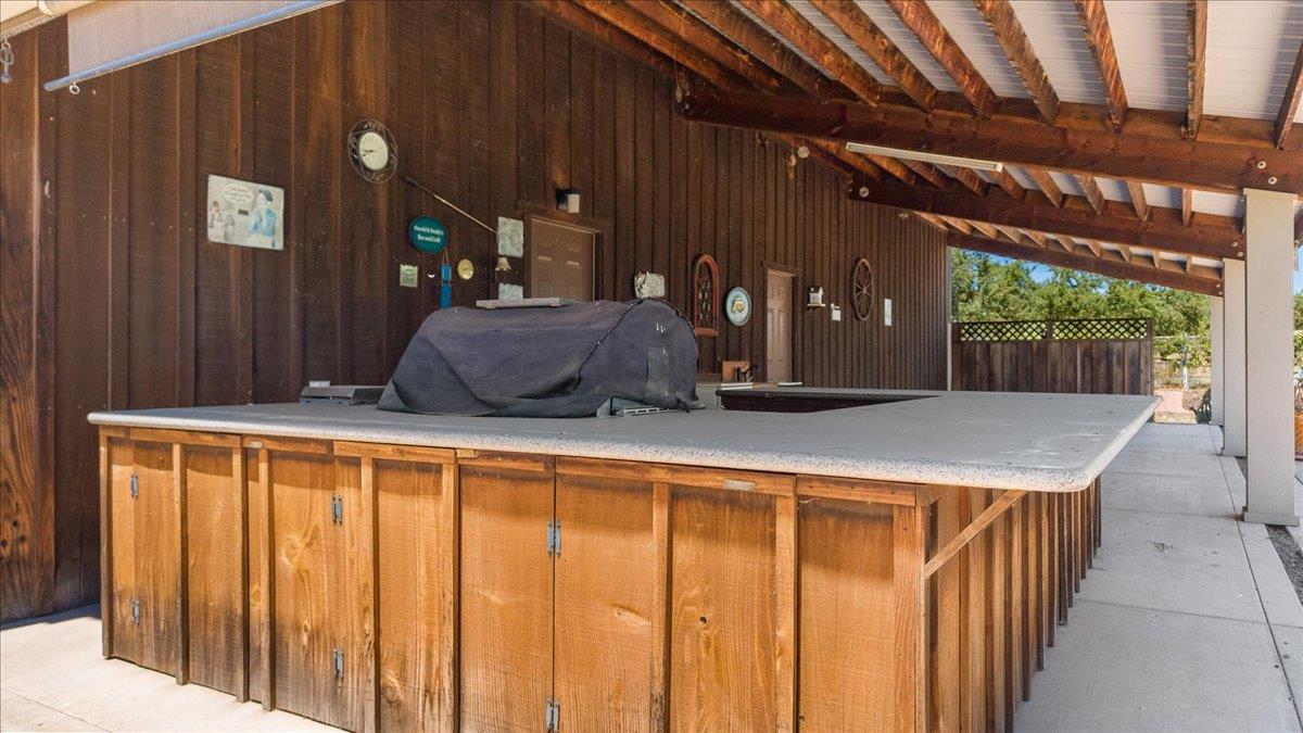 21992 21998 Mcbride Rd, Escalon, CA 95320