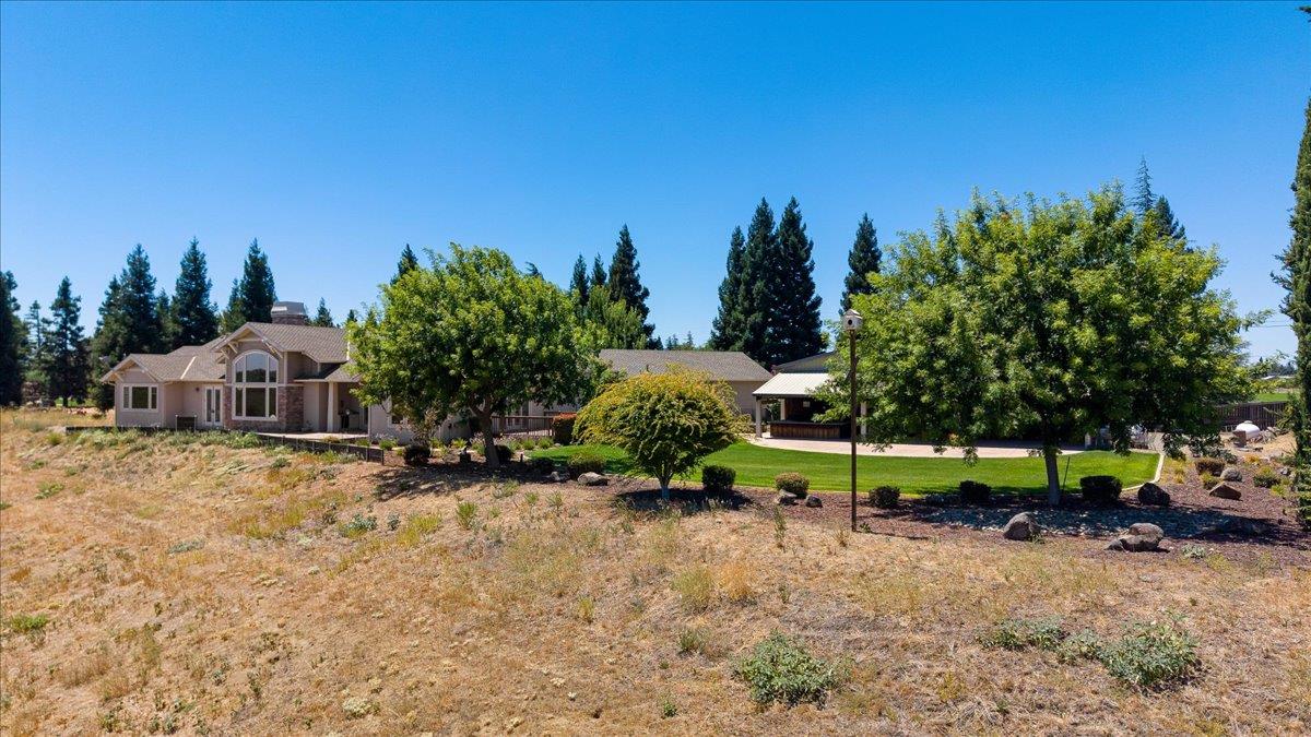 21992 21998 Mcbride Rd, Escalon, CA 95320