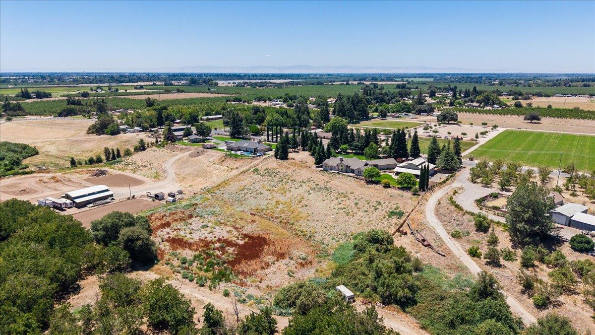 21992 21998 Mcbride Rd, Escalon, CA 95320