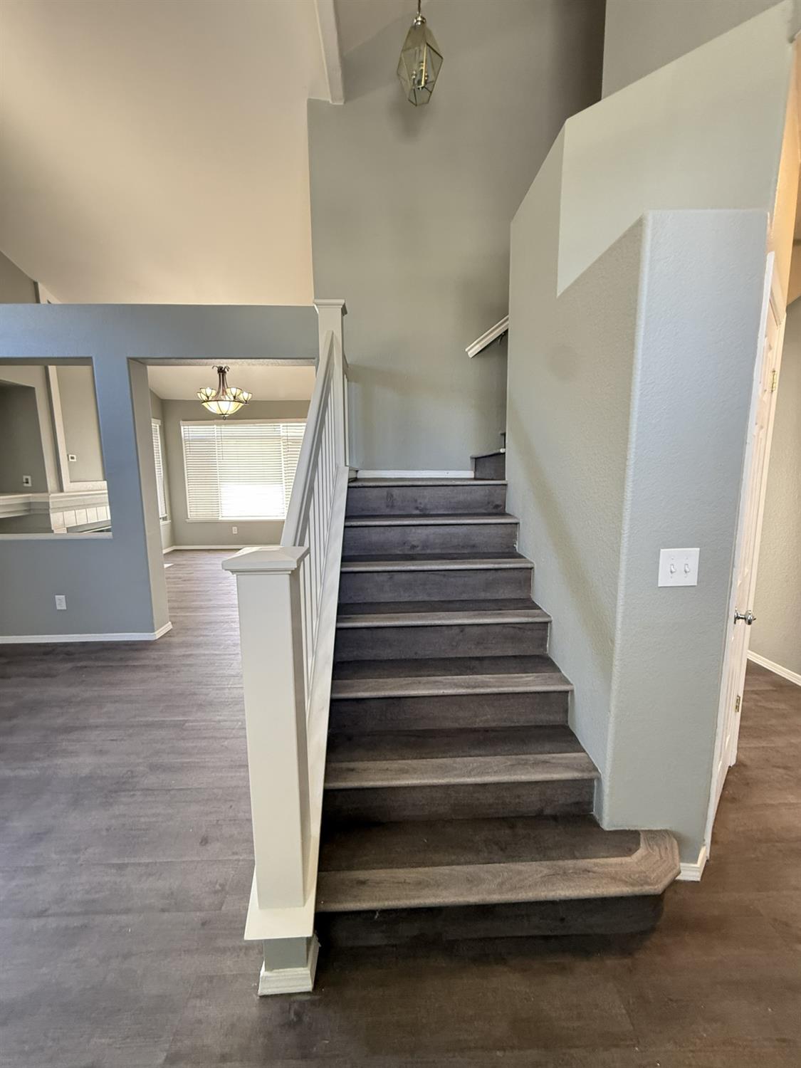 220 Cornerstone Way, Manteca, CA 95336