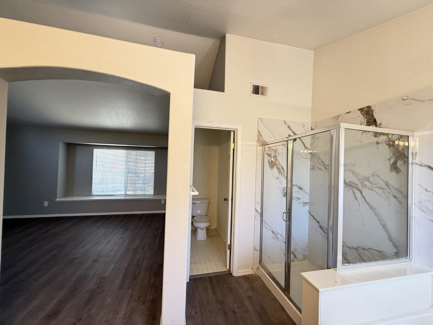 220 Cornerstone Way, Manteca, CA 95336