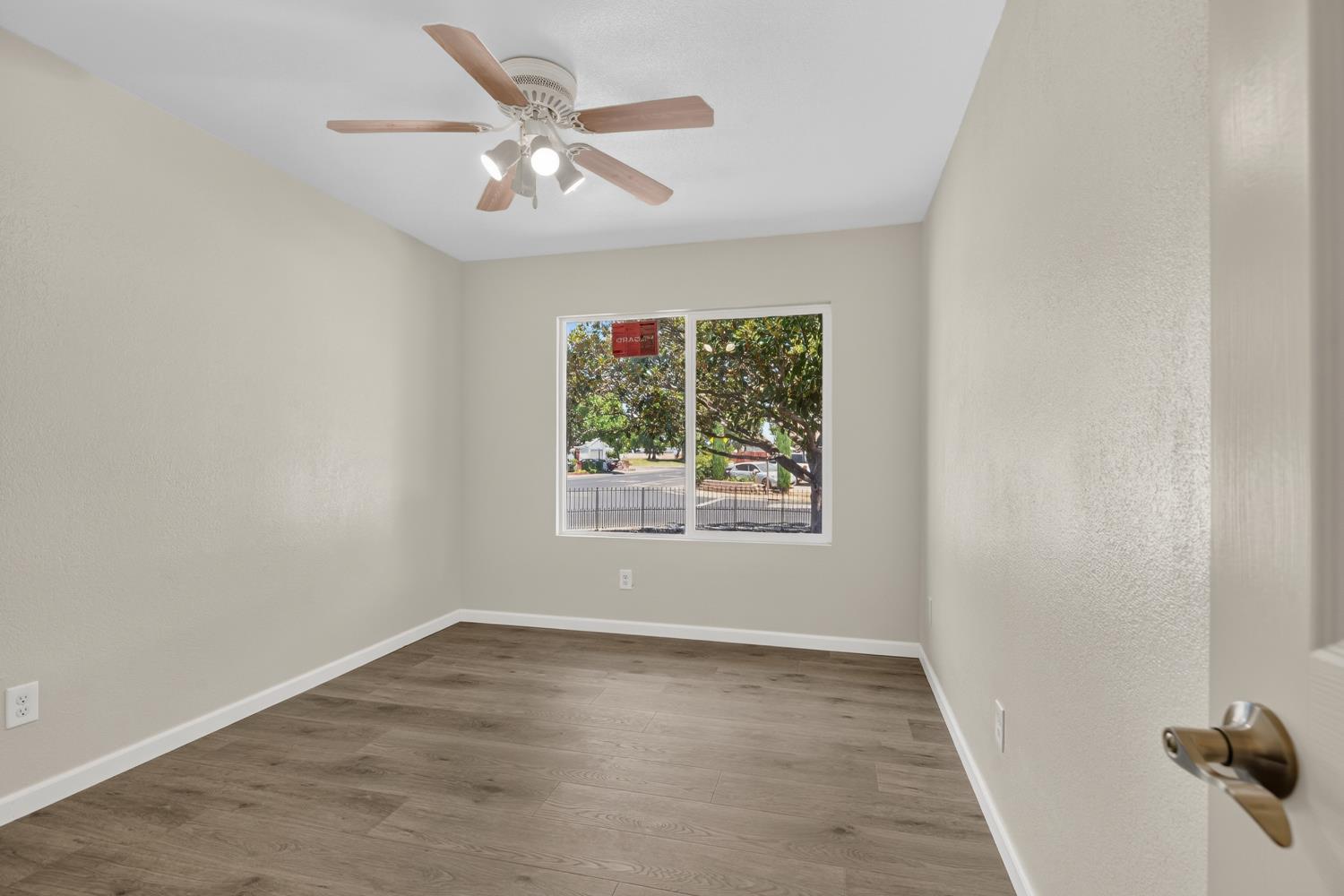 588 San Gabriel Ct, Manteca, CA 95336