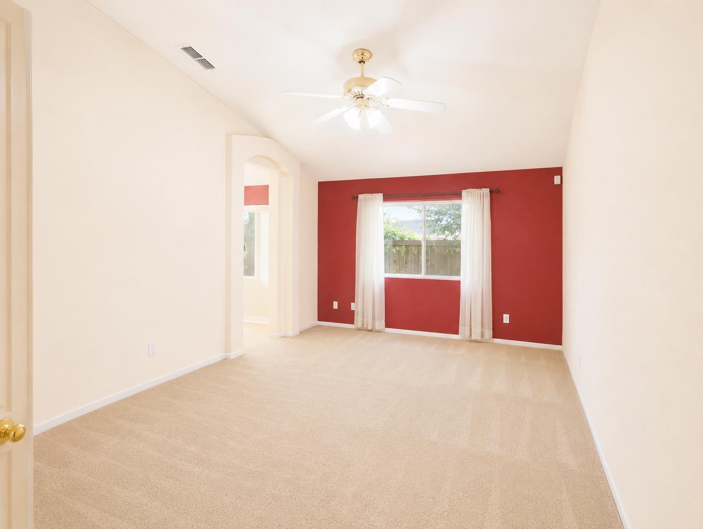 1132 Duck Blind Cir, Newman, CA 95360