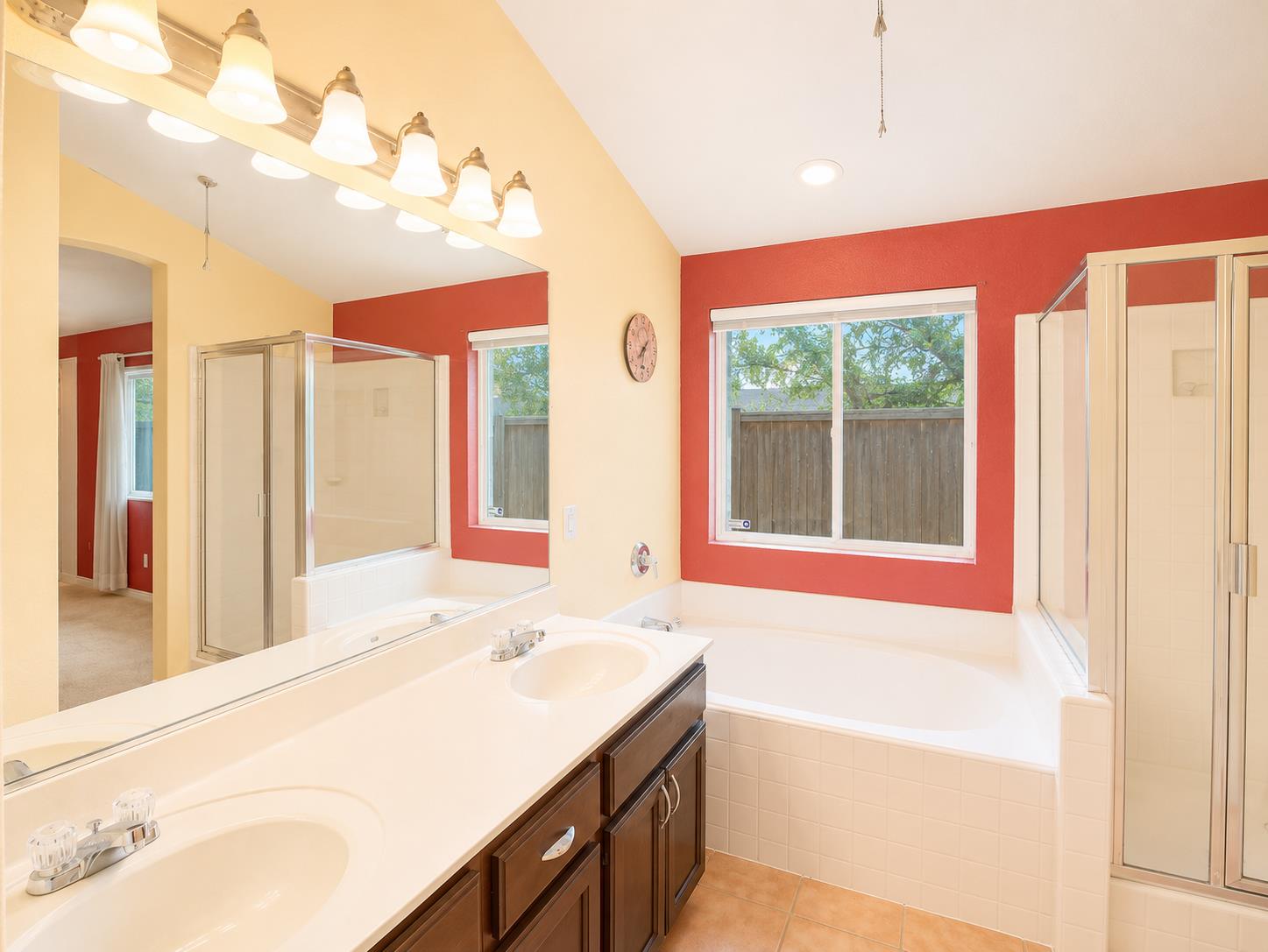 1132 Duck Blind Cir, Newman, CA 95360