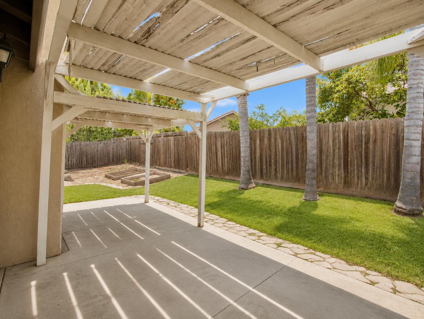 1132 Duck Blind Cir, Newman, CA 95360