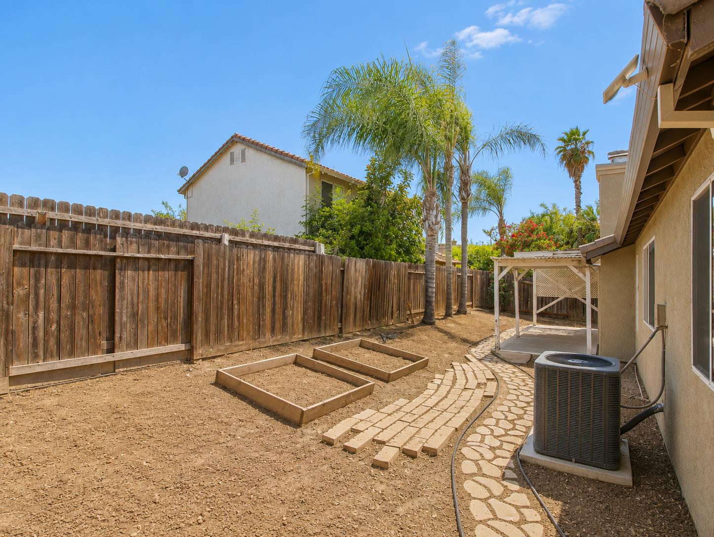 1132 Duck Blind Cir, Newman, CA 95360