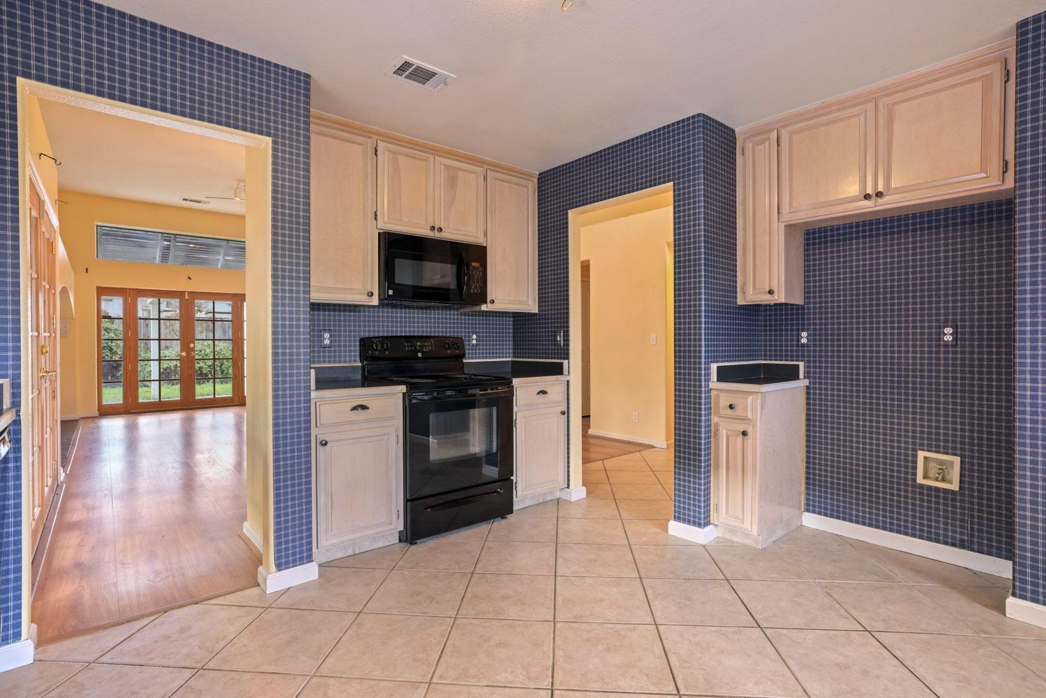 1155 Sonora Ave, Manteca, CA 95337