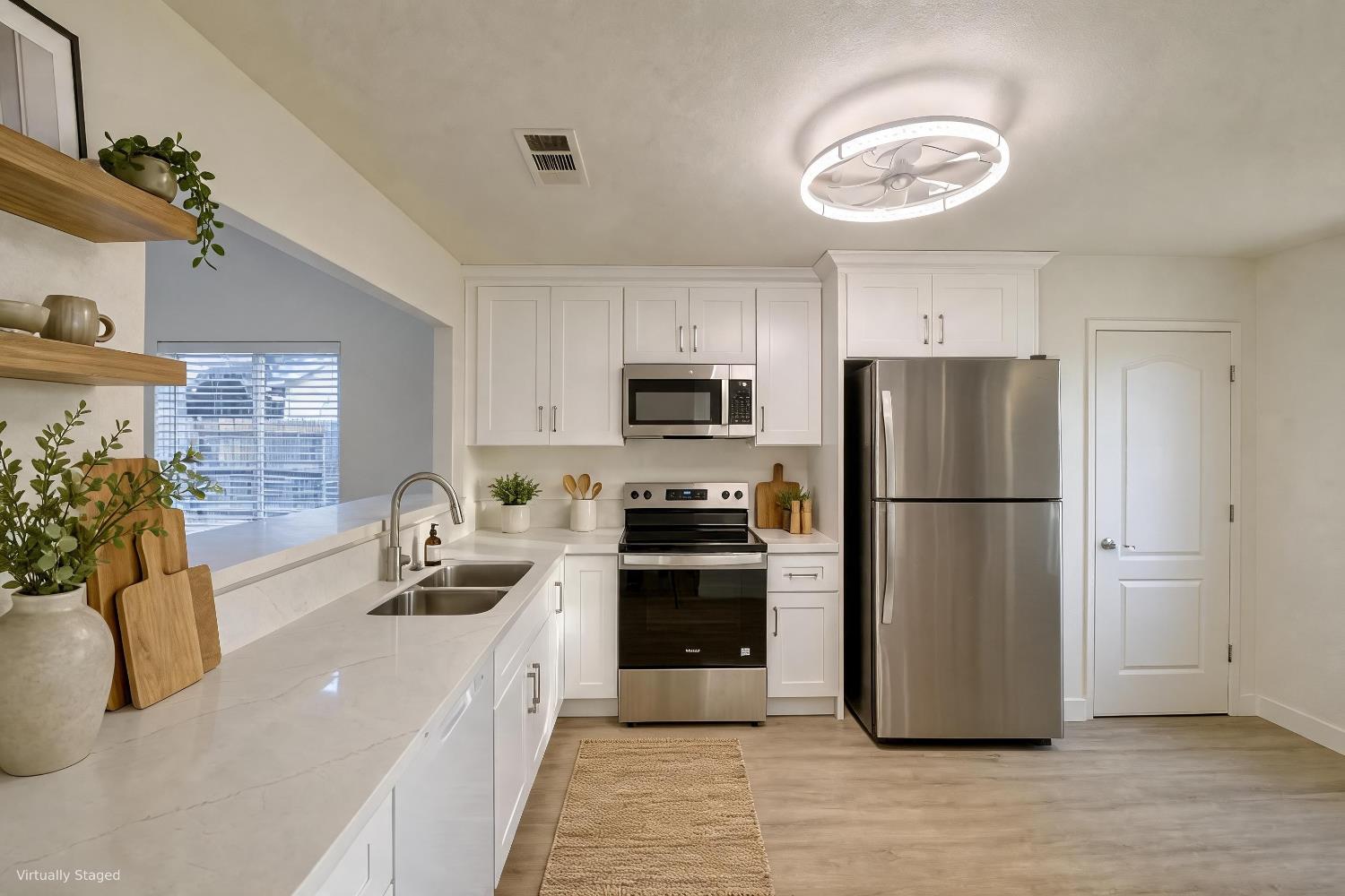 2242 Grand Canyon Way, Newman, CA 95360