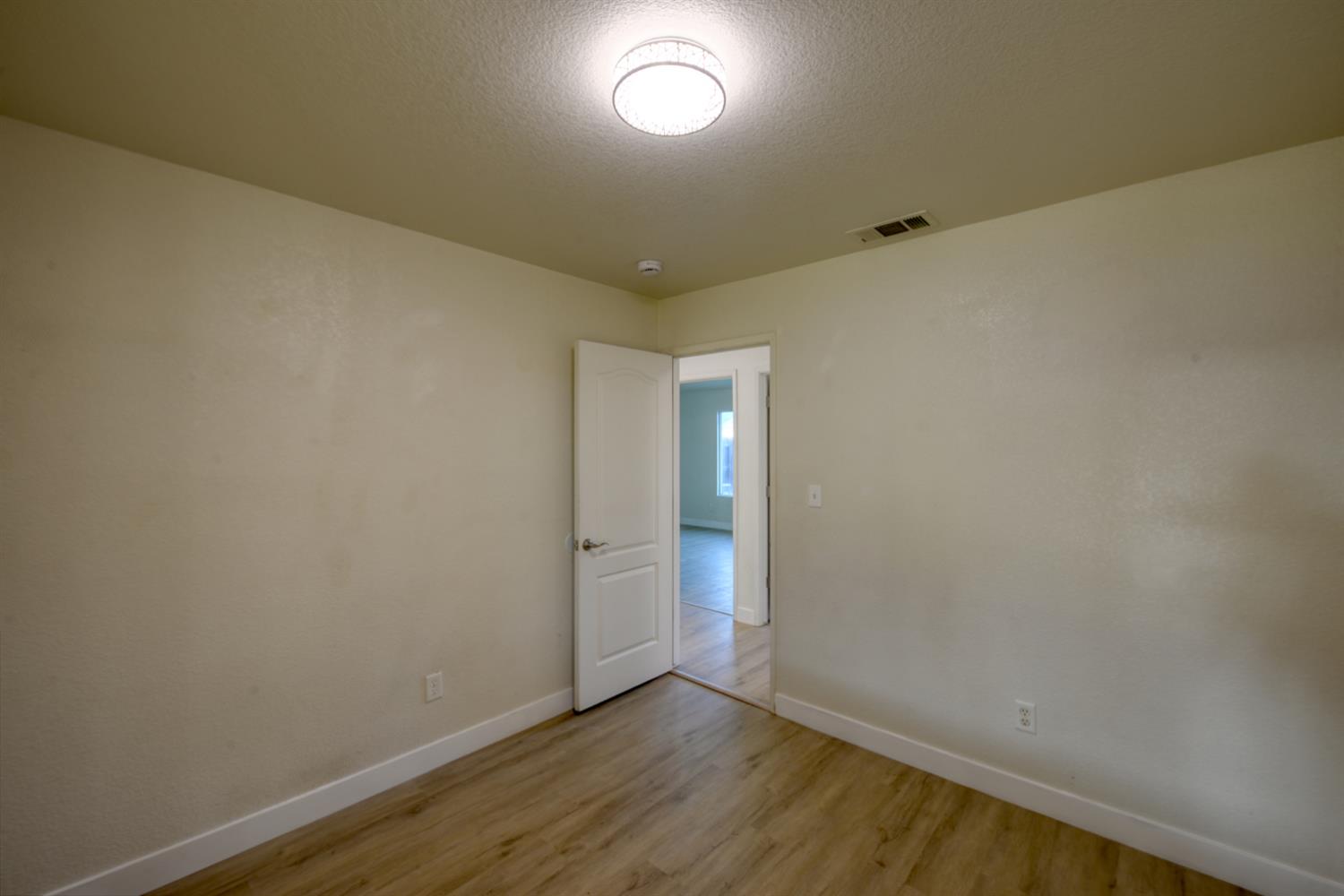 2242 Grand Canyon Way, Newman, CA 95360