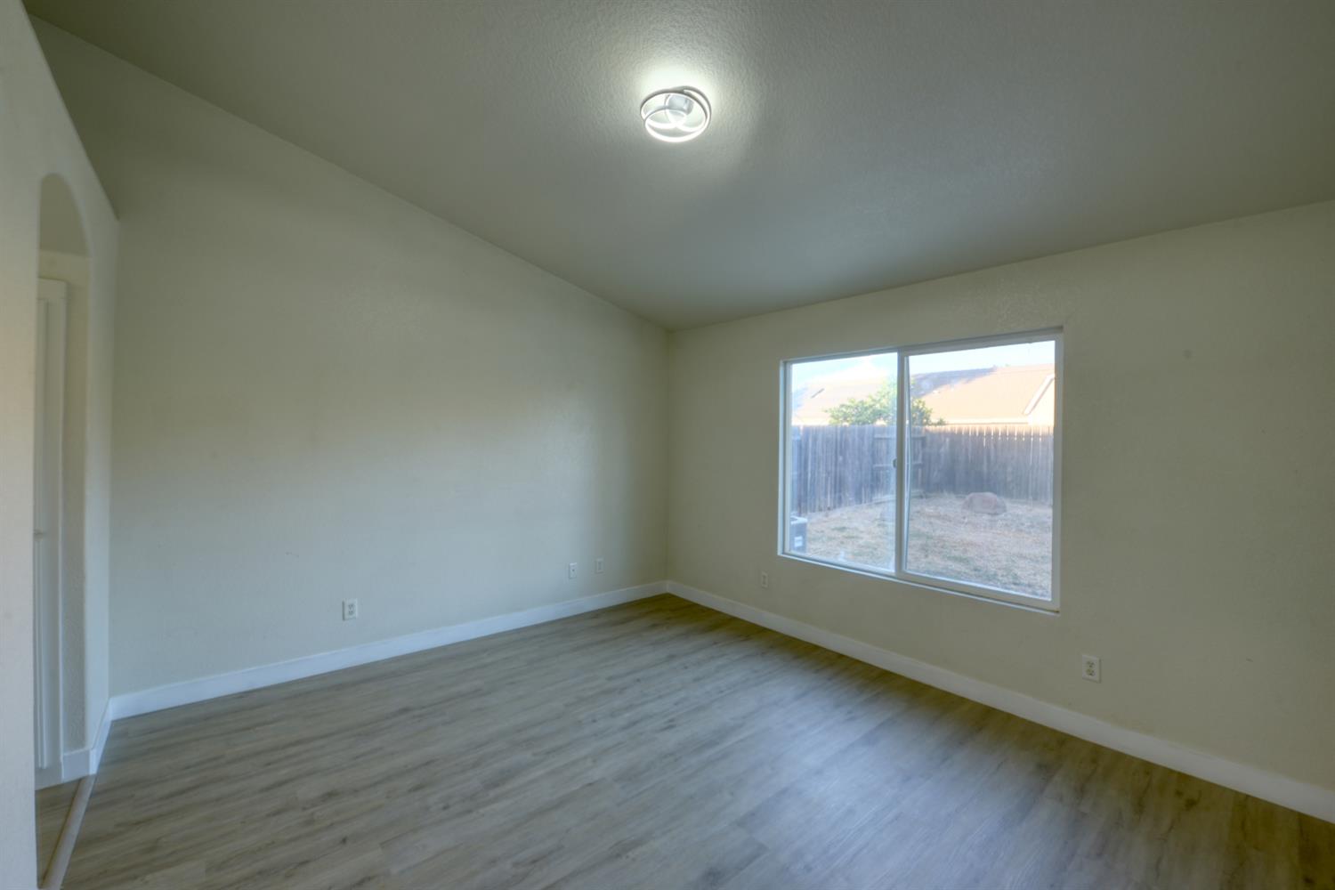 2242 Grand Canyon Way, Newman, CA 95360