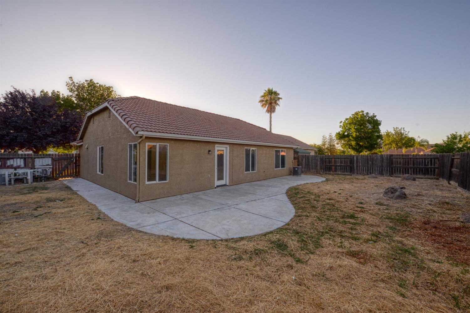 2242 Grand Canyon Way, Newman, CA 95360