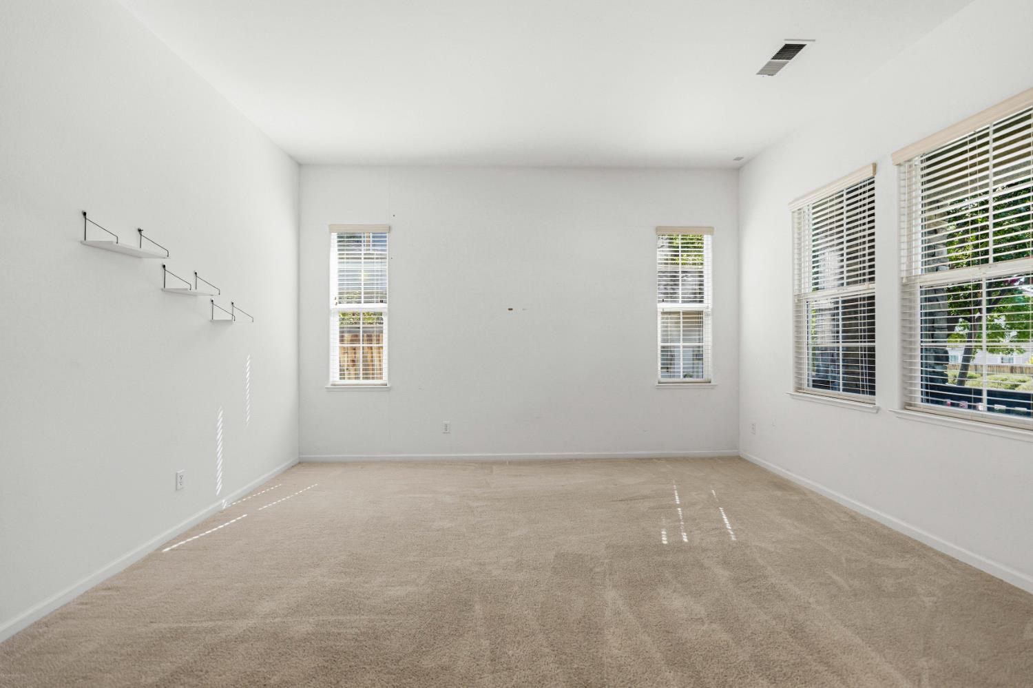 9417 California Oak Cir, Patterson, CA 95363