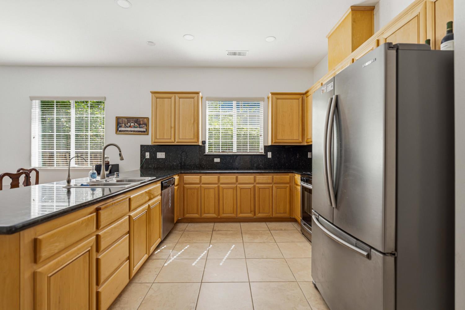 9417 California Oak Cir, Patterson, CA 95363